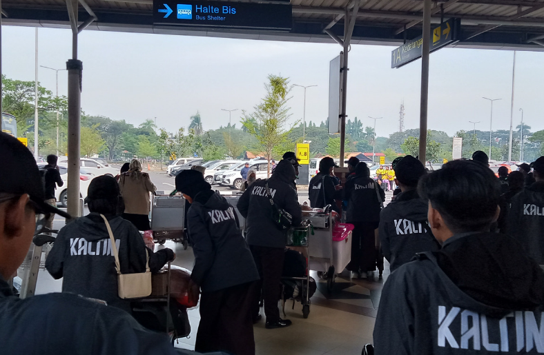 Tiba di Bandara Soekarno Hatta. Kontingen Kwarcab Bontang Telah Mendarat di Tanggerang Banten